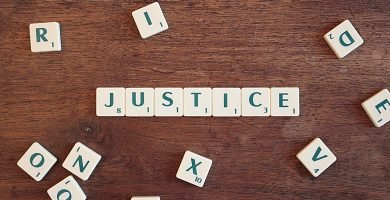 Derechos y BENEFICIOS de INMIGRANTES INDOCUMENTADOS en EE.UU