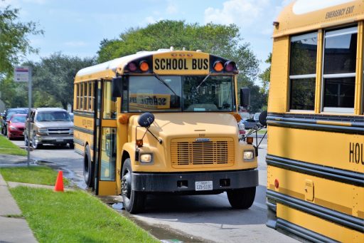 Escuelas públicas en Florida buscan empleados: Feria de trabajo Junio 2022