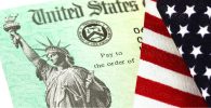 7 Estados de EE.UU. que darán cheques de estímulo de hasta $3,200 dólares en Septiembre