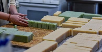 oferta de empleo, Si busca trabajo en Sarasota, aproveche que esta fábrica de jabones necesita personal