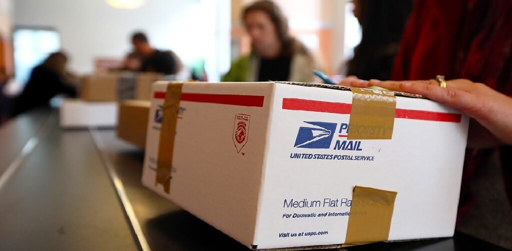 USPS tiene miles de ofertas de empleos disponibles en EEUU para la navidad, con salarios de $22 dólares/hora