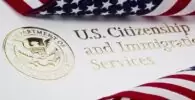 USCIS ahora permite a inmigrantes cambiar su dirección fiscal y postal